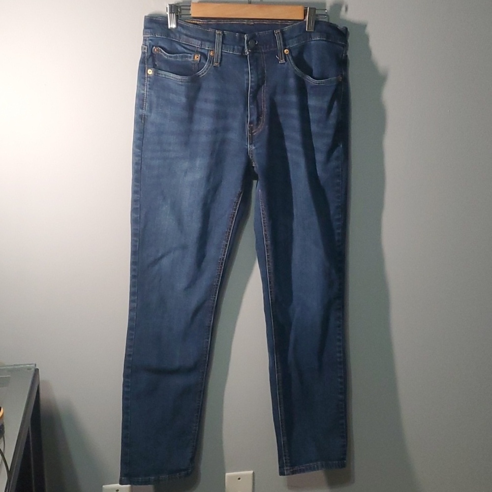 Levi's 541 Jeans Men's Size 34 Blue Athletic Taper Cut Fits Athlete Comfy Modern